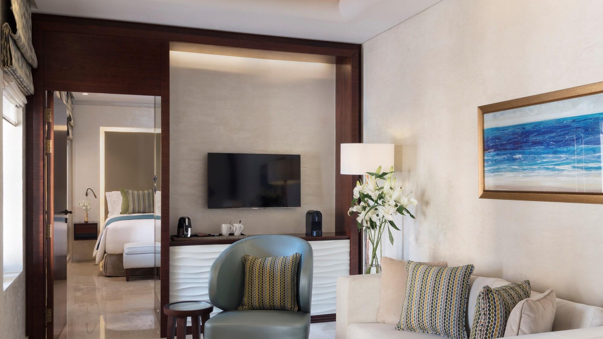 Souq Al Wakra Hotel Qatar By Tivoli Al Wakrah Exterior photo A suite at the Atlantis, The Royal
