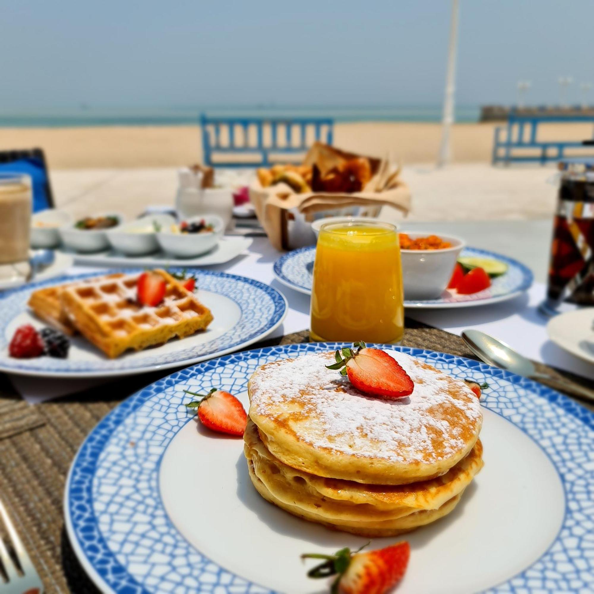 Souq Al Wakra Hotel Qatar By Tivoli Al Wakrah Exterior photo Pancakes with orange juice